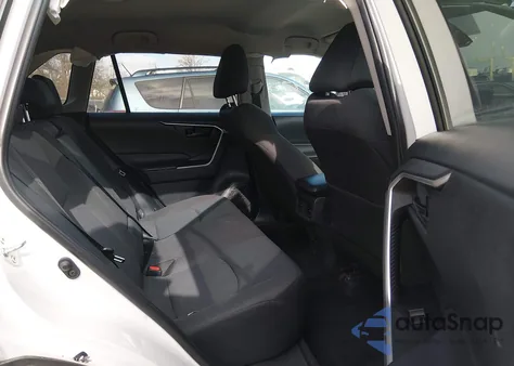 2022 Toyota Rav4 Le z USA, uszkodzony, nr VIN 2T3H1RFV7NW221007